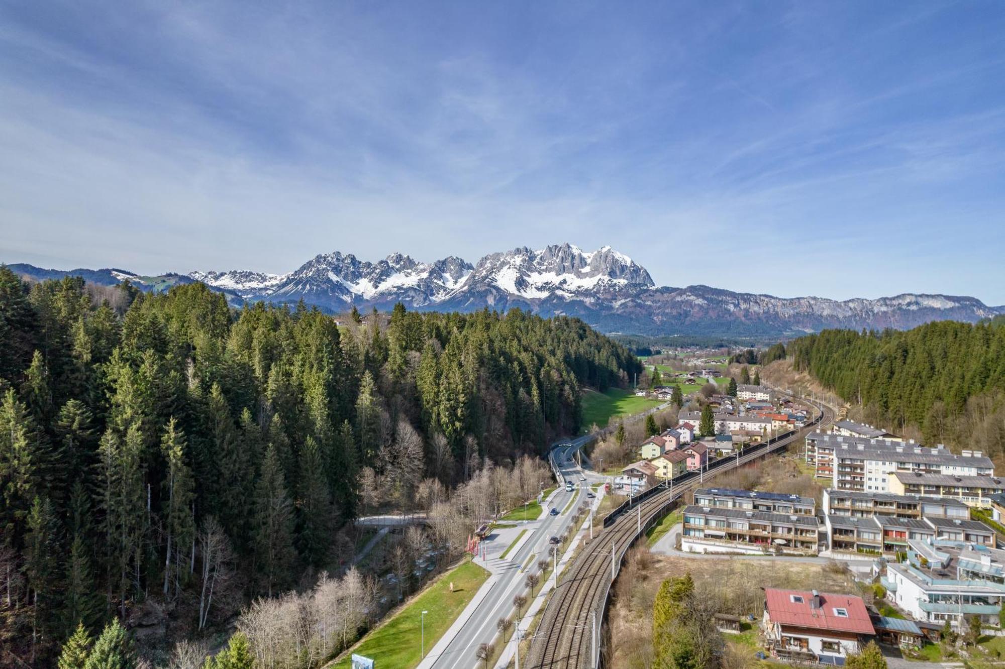 Na-Home Kitzbuehel Streif Esterno foto